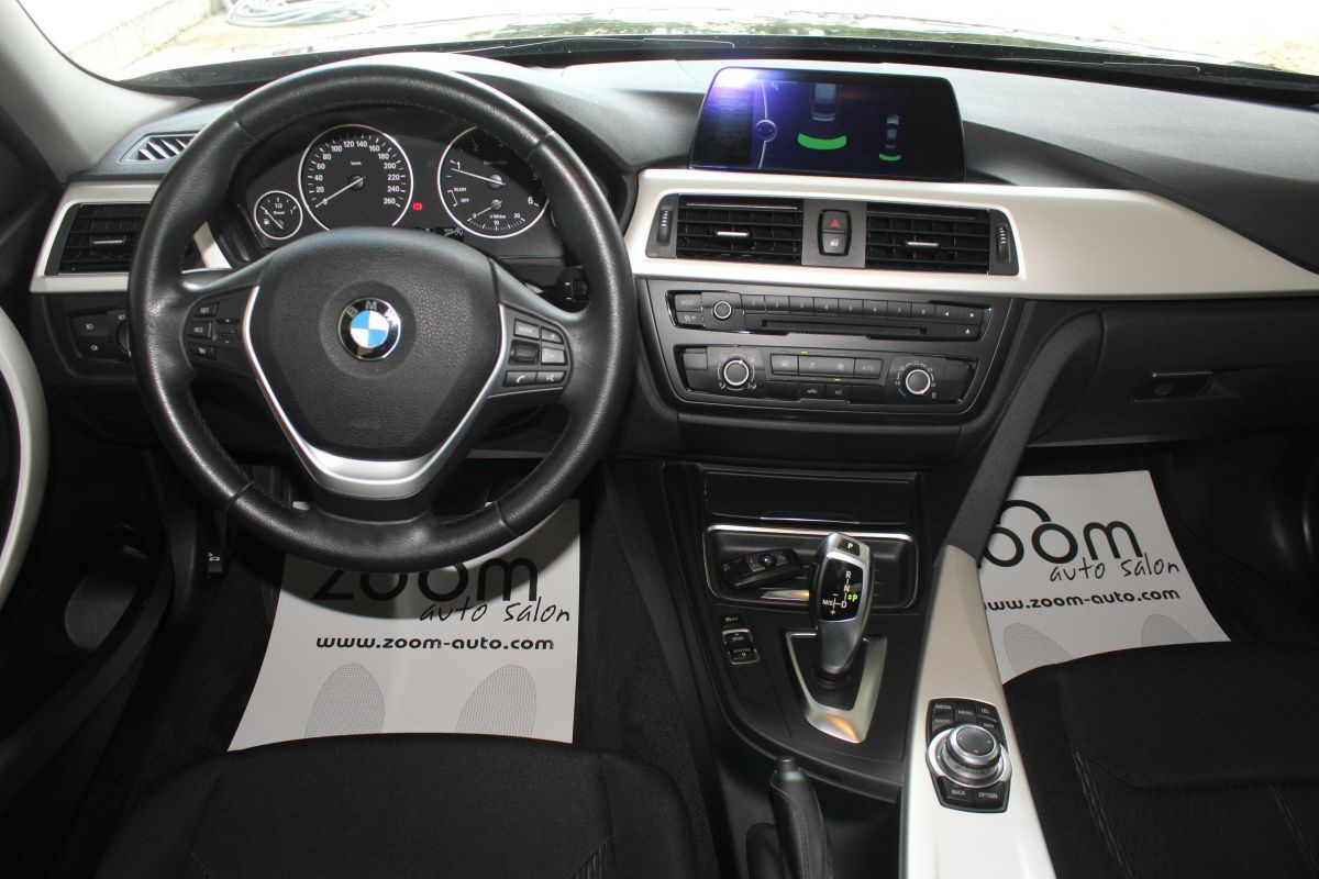 BMW
 3-Series F30 320D