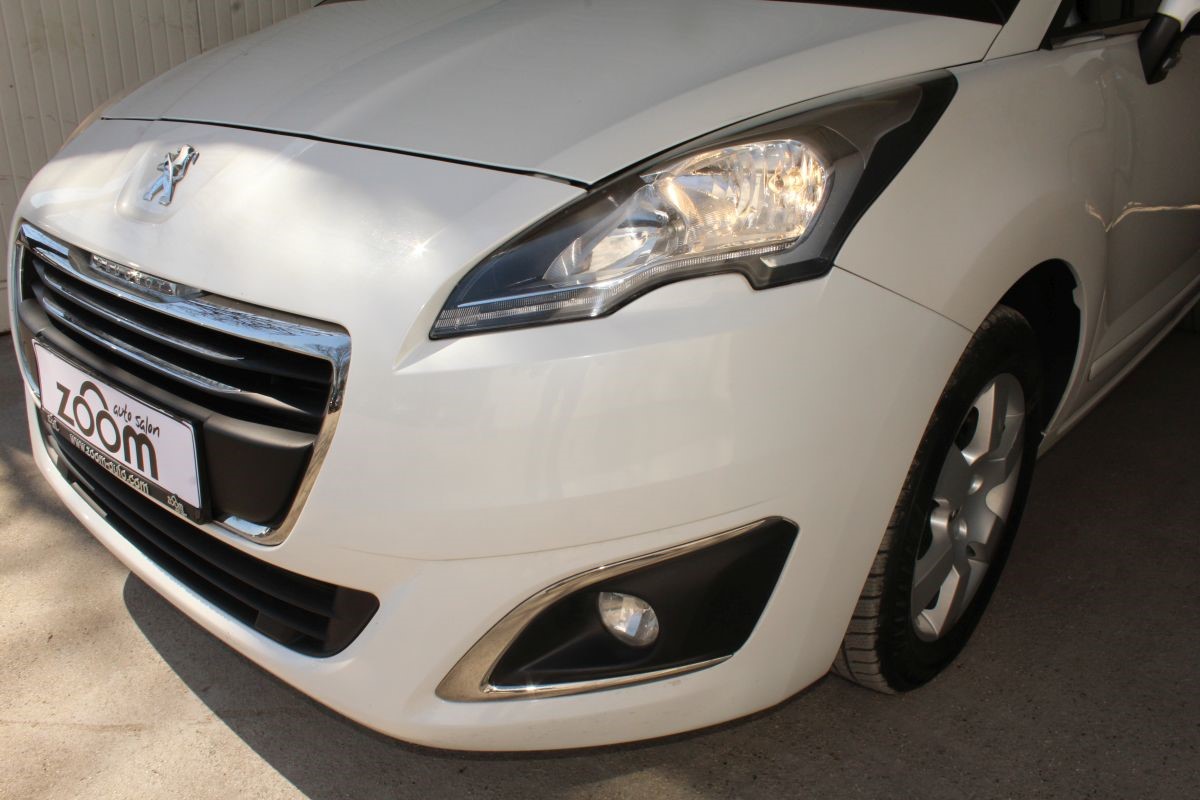 Peugeot 5008 1.6 HDI Automatik !