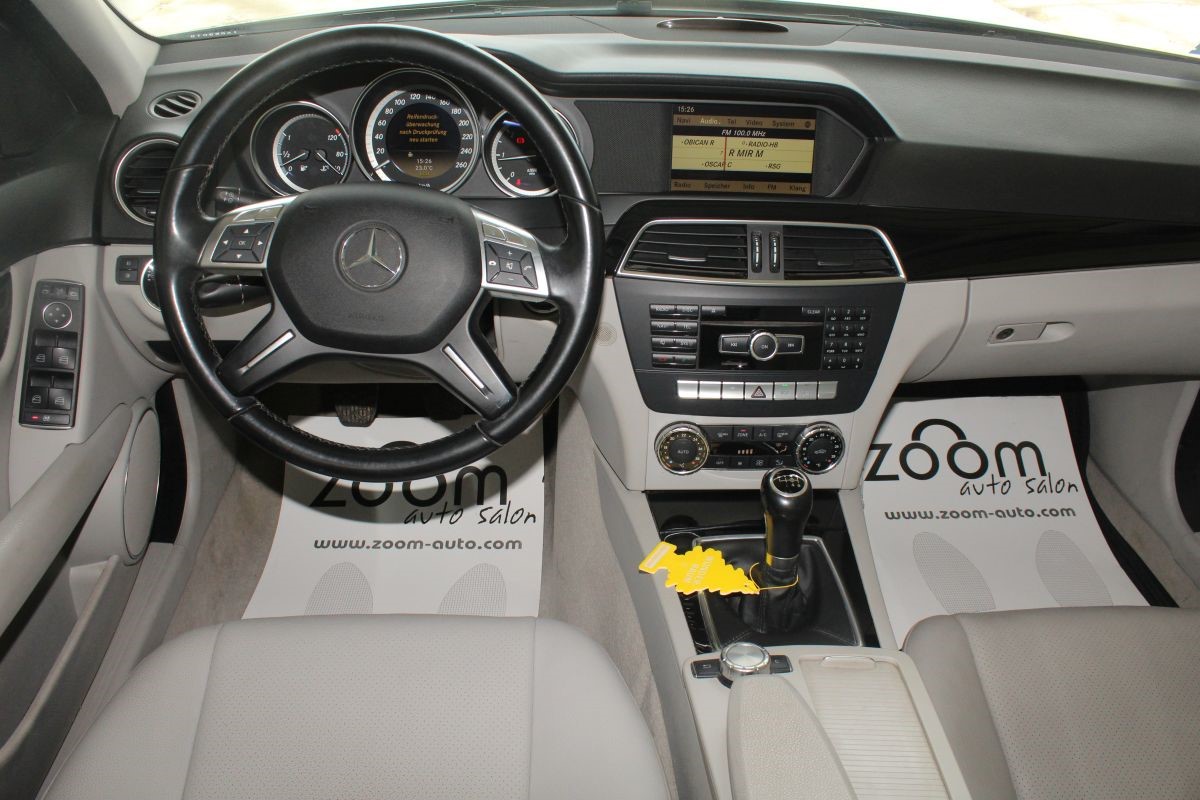 Mercedes-Benz C-Class
 200 CDi *Facelift*