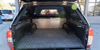 Nissan
 Navara 2,3 DCI 4X4