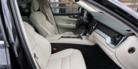 Volvo
 XC60 2.0 D4