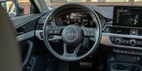 Audi A4
 40 TDI