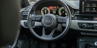 Audi A4
 30 TDI