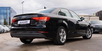 Audi A4
 2.0TDI