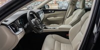 Volvo
 XC60 2.0 D4