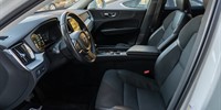 Volvo
 XC60 2,0 D4