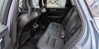 Volvo
 XC60 2.0 D5