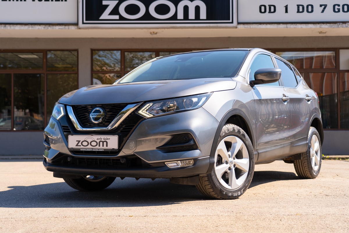 Nissan
 Qashqai 1.5 DCI