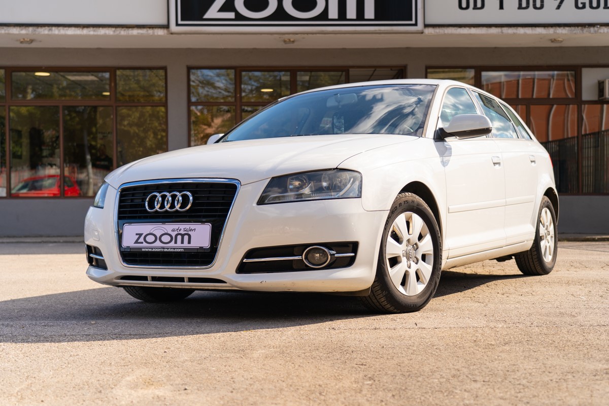 Audi A3
 1,6 TDI