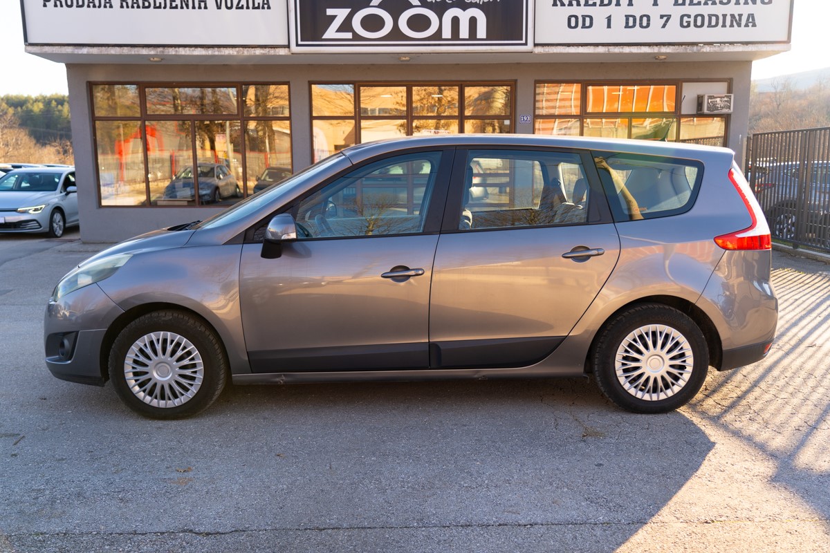 Renault Scenic 1.5DCI