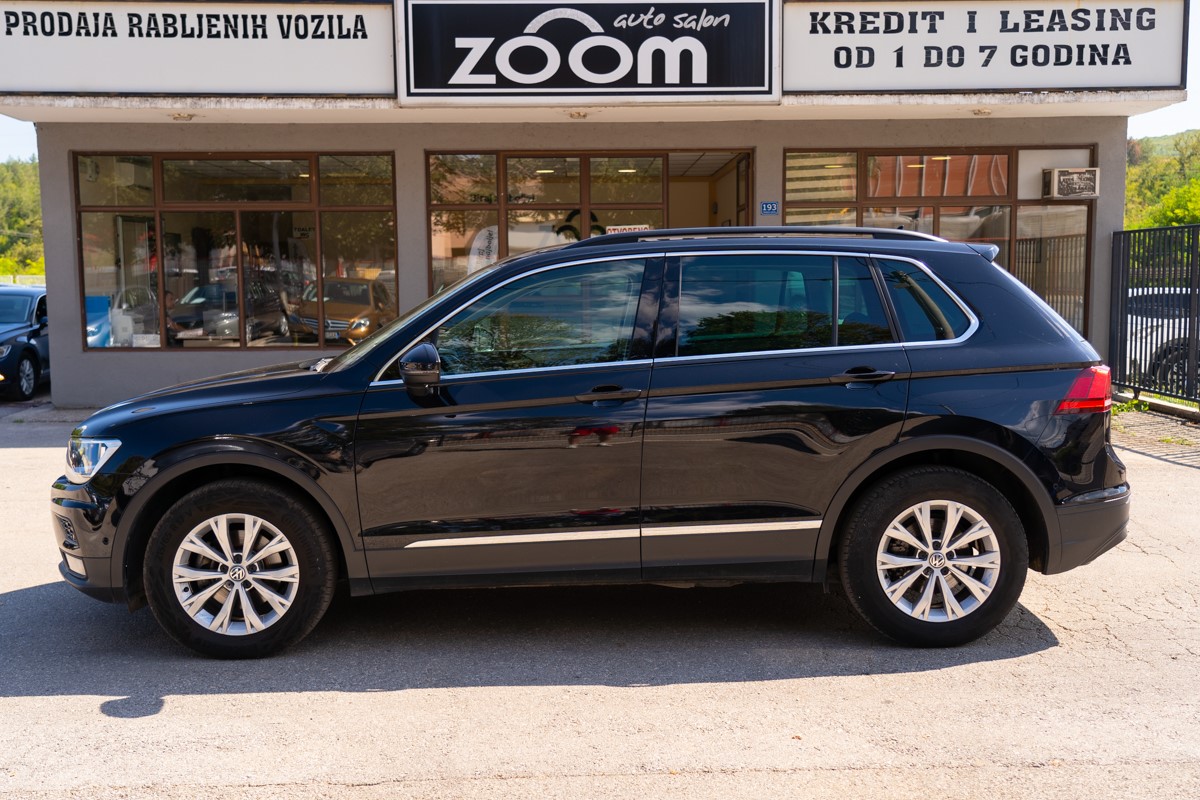 Volkswagen Tiguan
 2.0 TDI