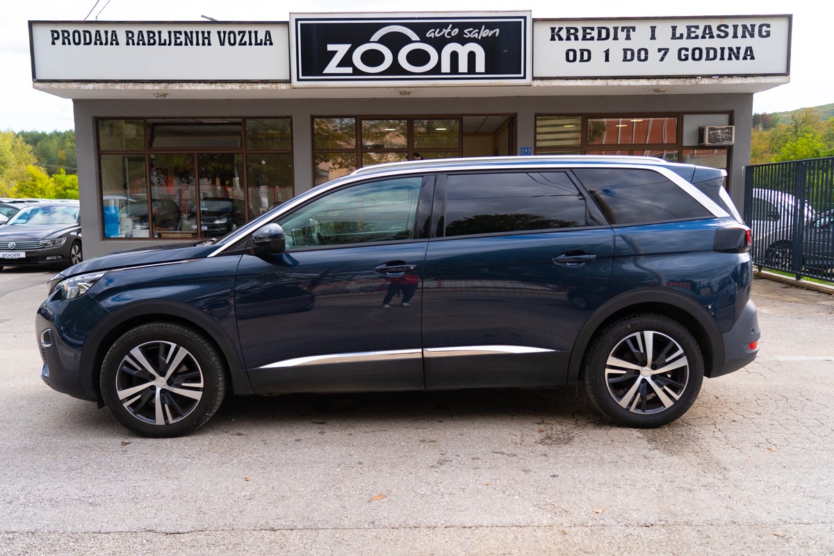 Peugeot 5008 1,5 BlueHDI