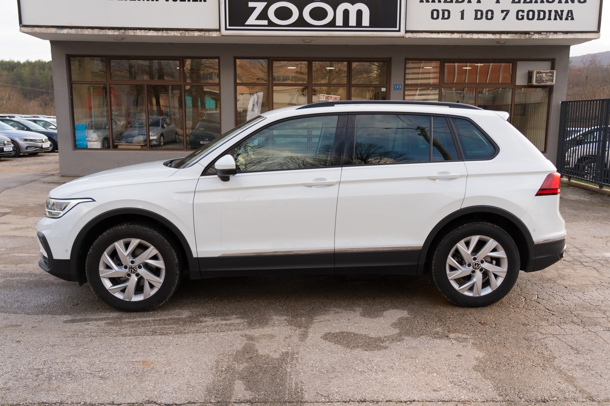 Volkswagen Tiguan
 2.0TDI