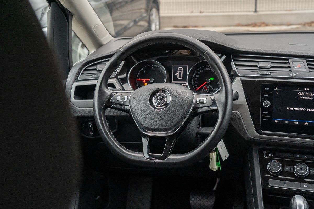 Volkswagen Touran 2.0TDI