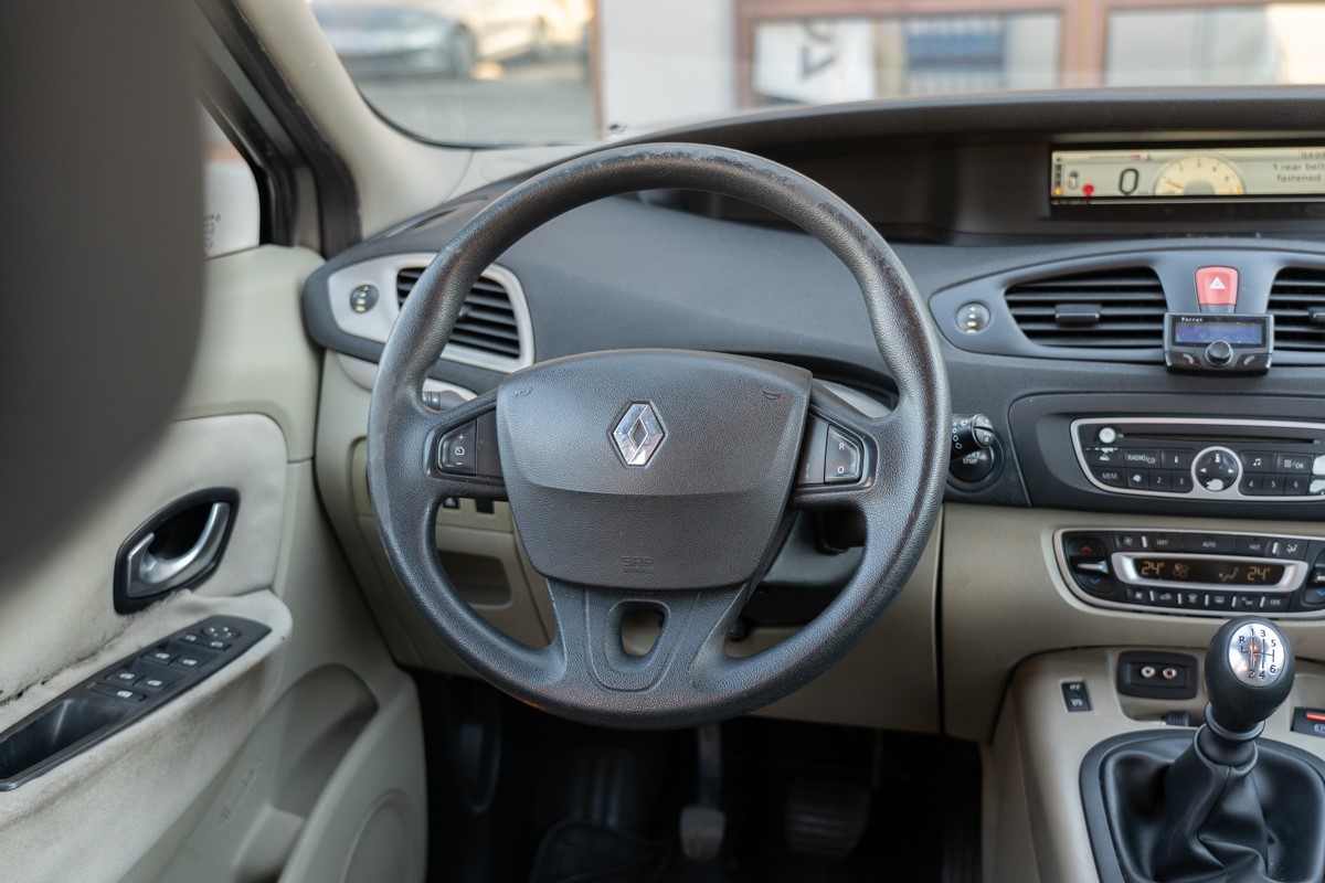 Renault Scenic 1.5DCI