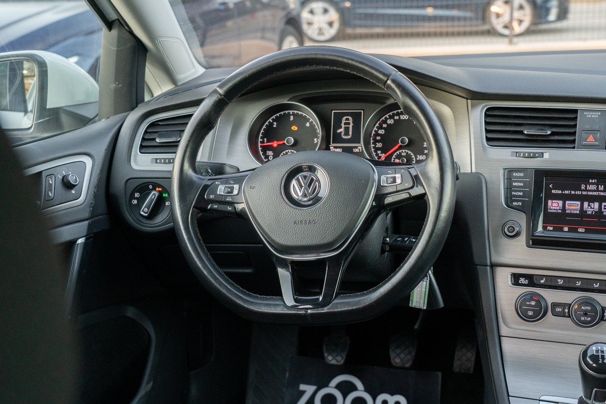 Volkswagen Golf 1,6 TDI