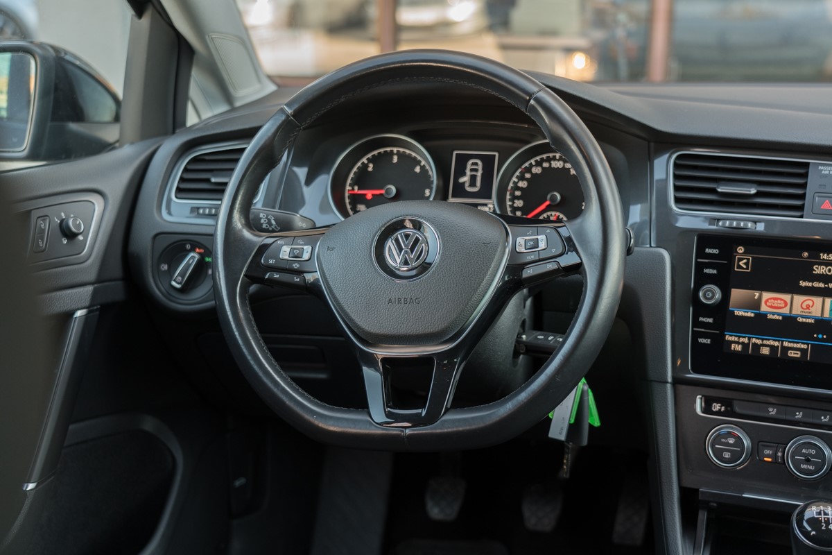 Volkswagen Golf 1.6TDI