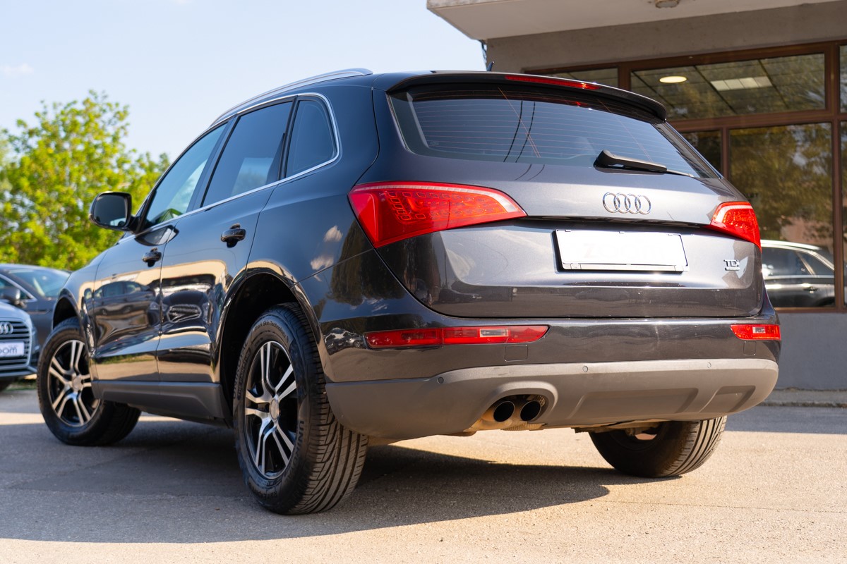 Audi Q5 2.0 TDi Quattro Business Line