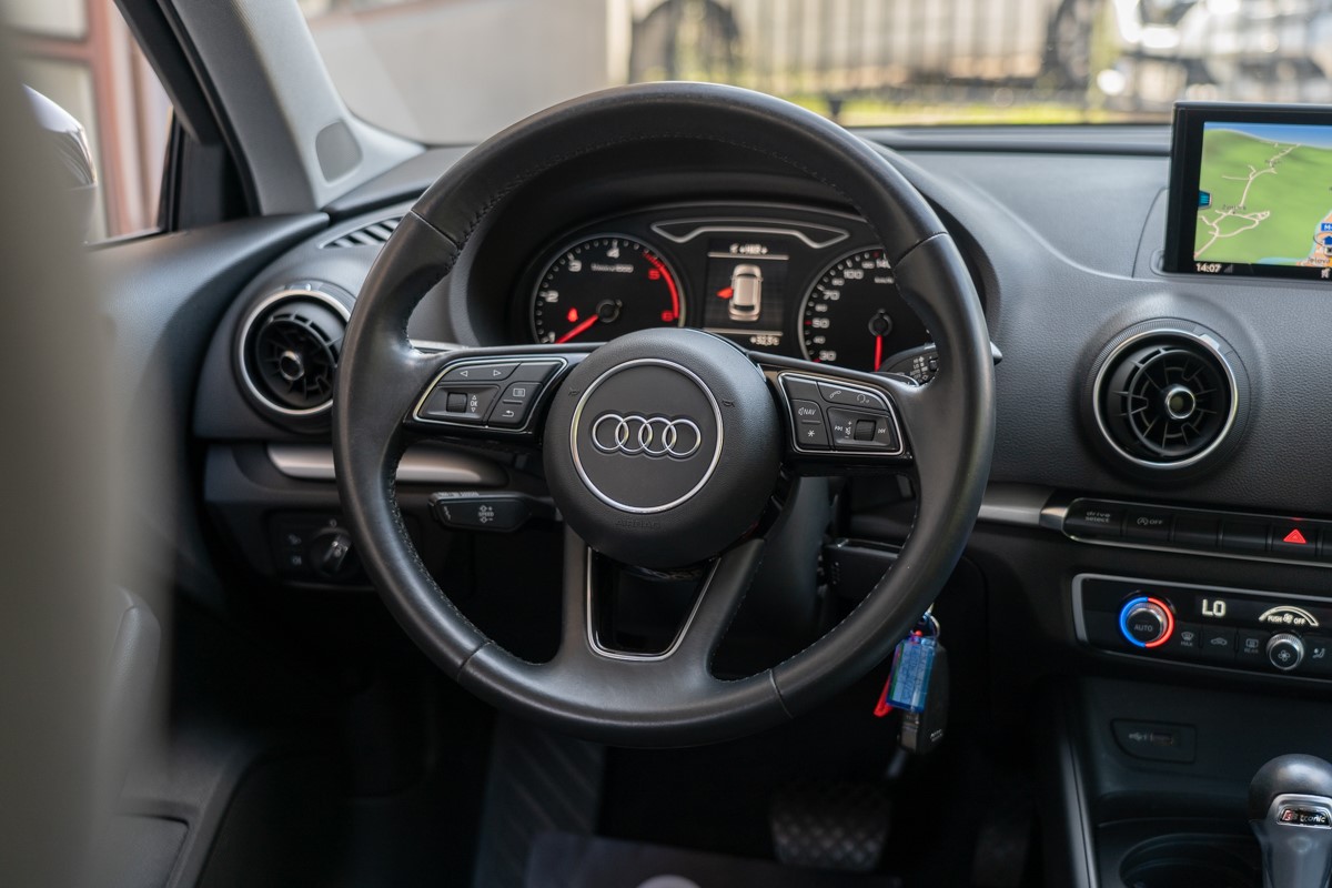 Audi A3
 1,6 TDI Sportback