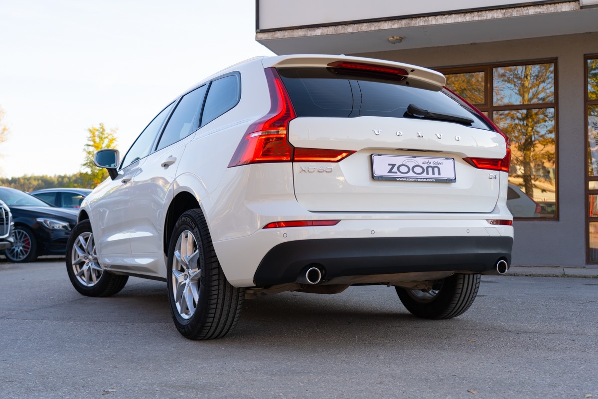 Volvo
 XC60 2,0 D4