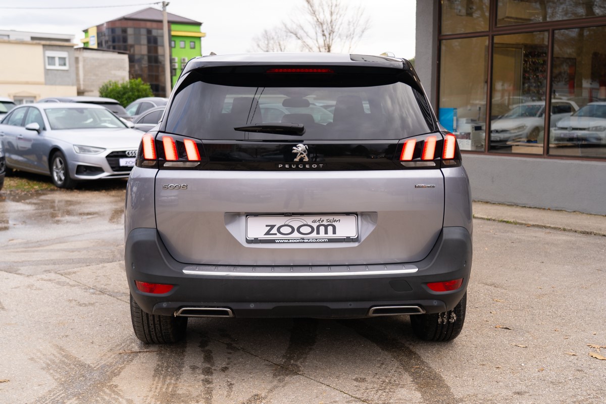 Peugeot 5008 1,5 BlueHDI GTline