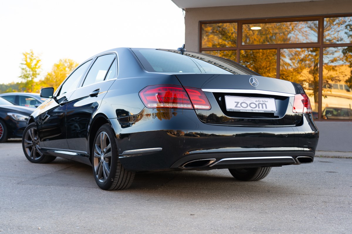 Mercedes-Benz E-Class
 E 200 CDI