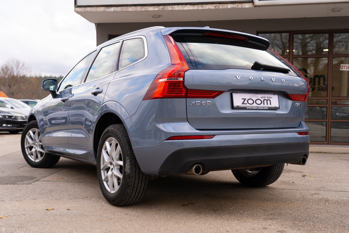 Volvo
 XC60 2.0 D5