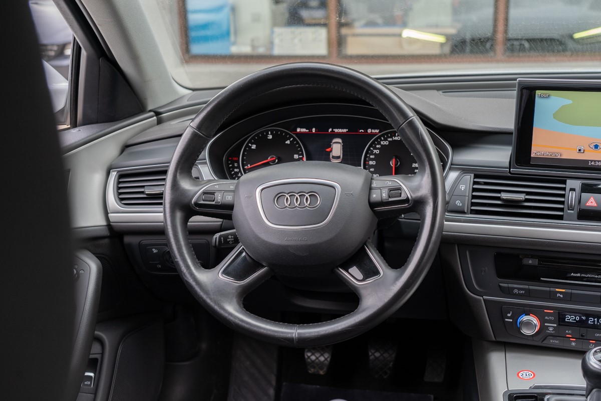 Audi A6
 2,0 TDI