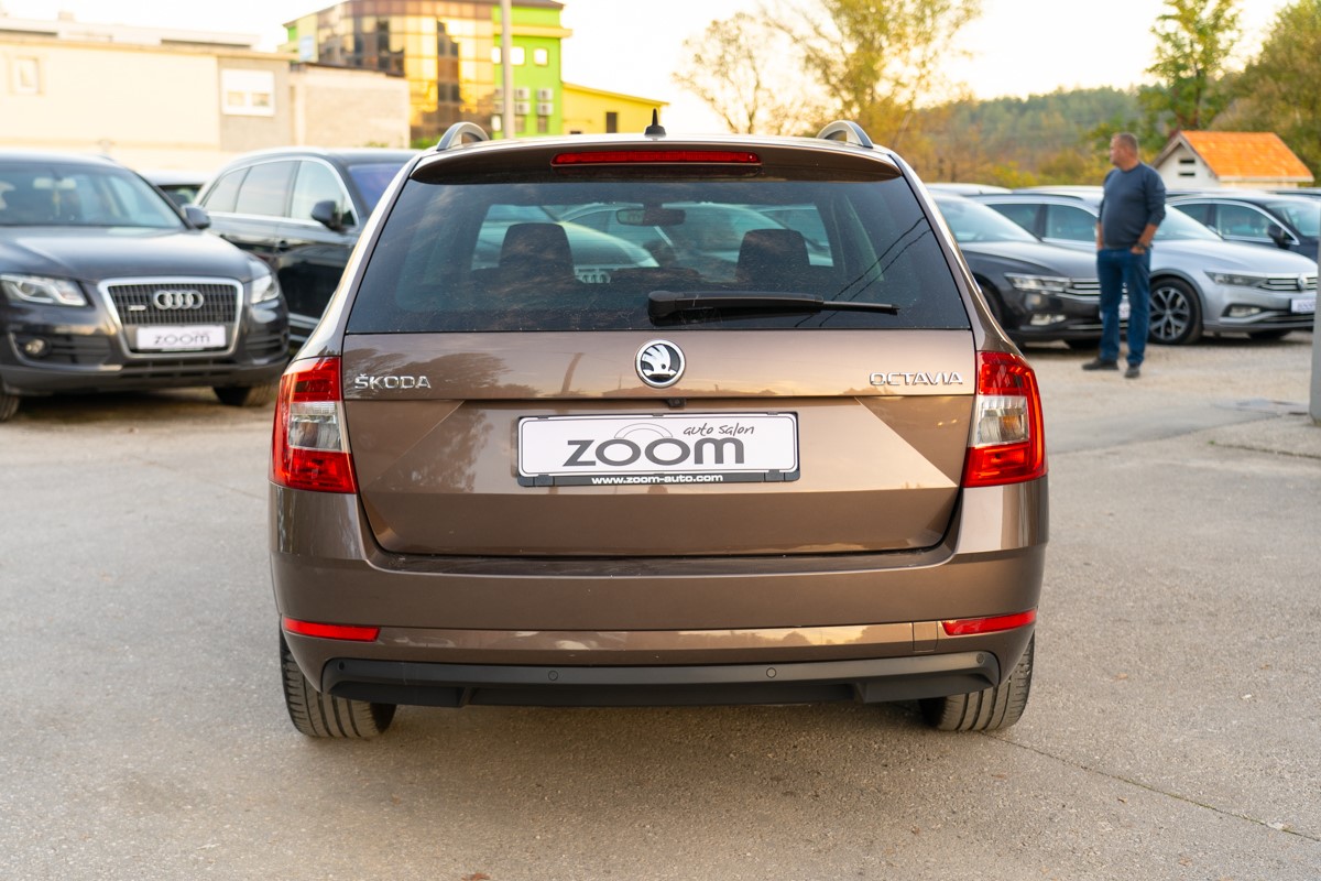 Škoda Octavia Combi 2,0 TDI