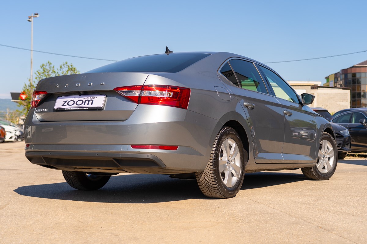 Škoda Superb 2,0 TDI