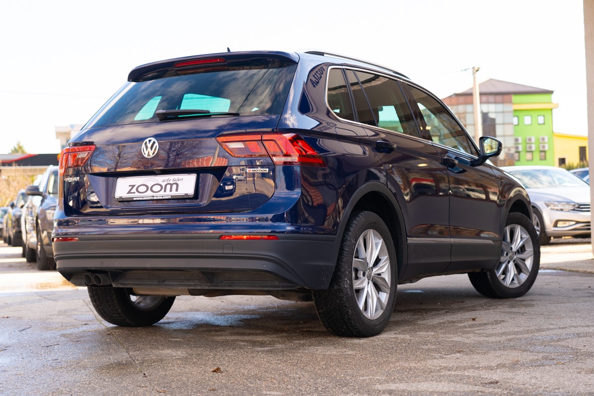 Volkswagen Tiguan
 2,0 TDI 4Motion