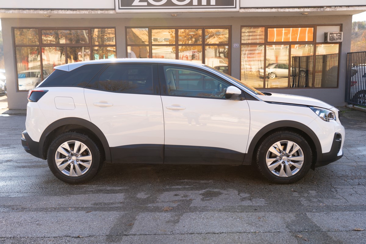 Peugeot 3008 1,5 BlueHDI