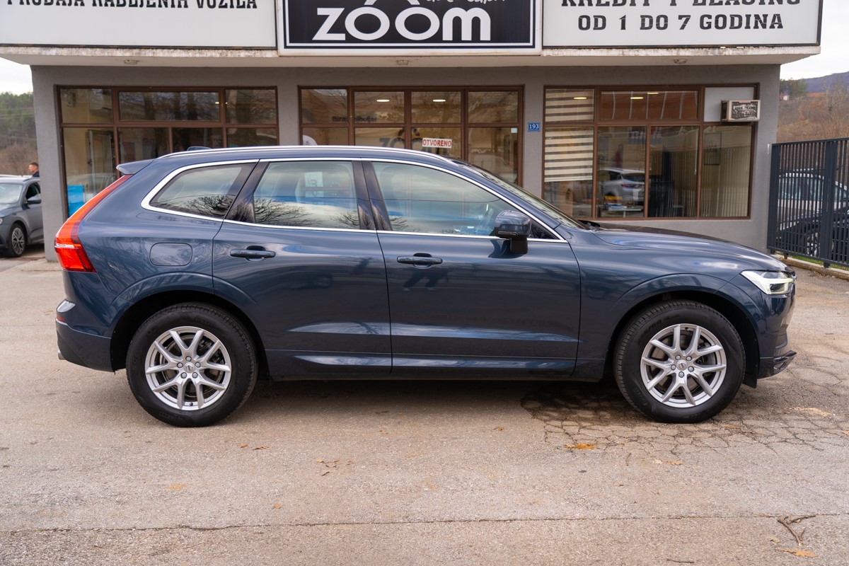 Volvo
 XC60 2,0D B5