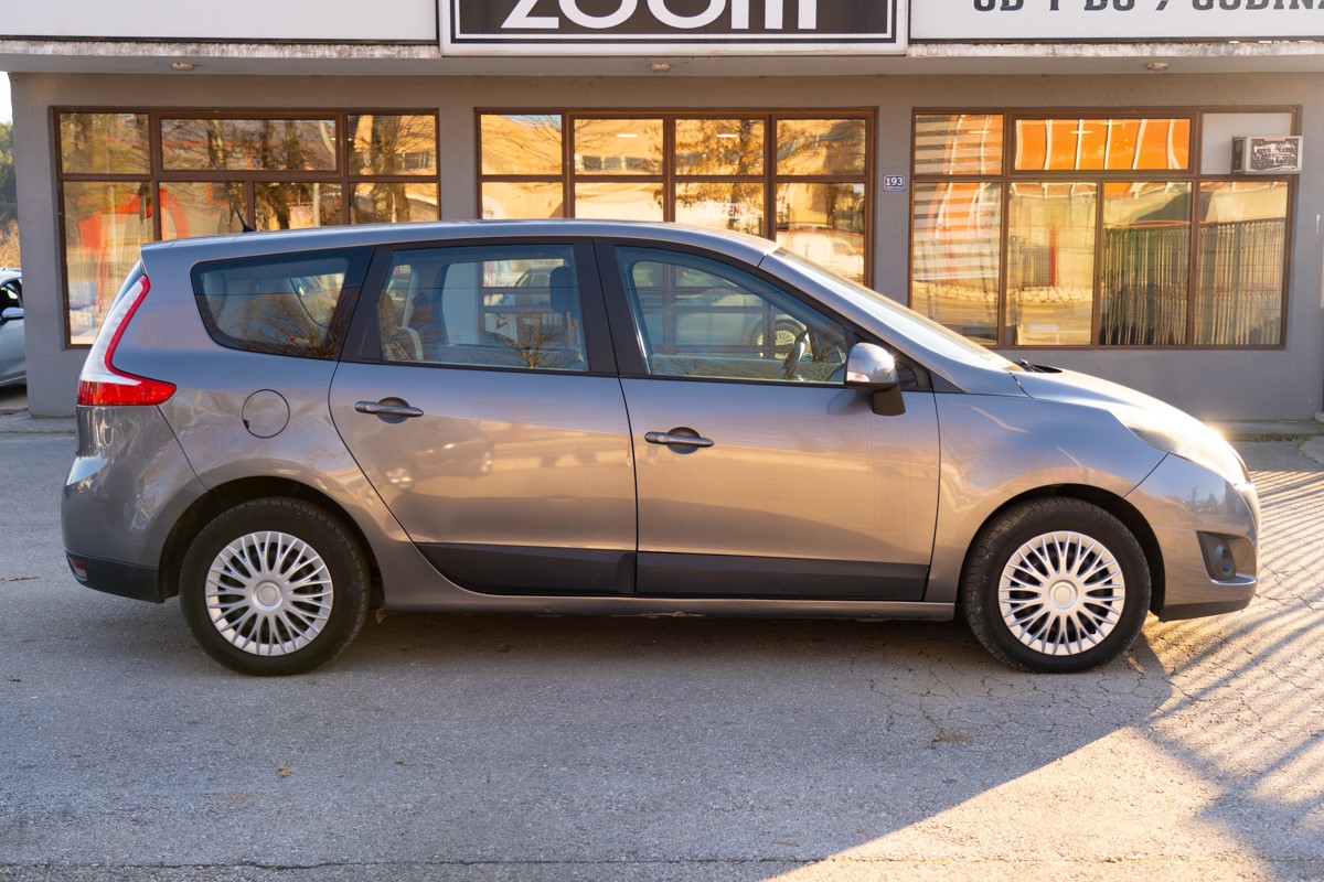 Renault Scenic 1.5DCI