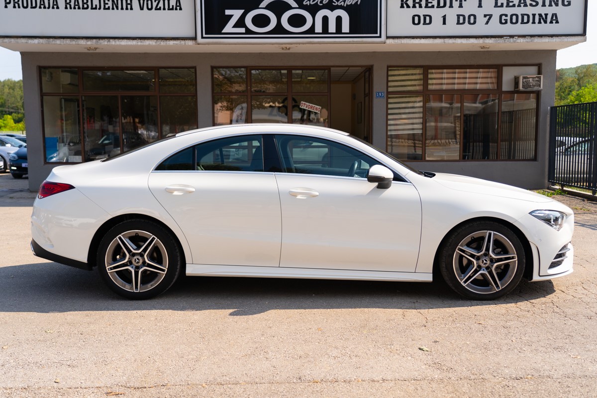 Mercedes-Benz CLA-Class 180D AMG LINE