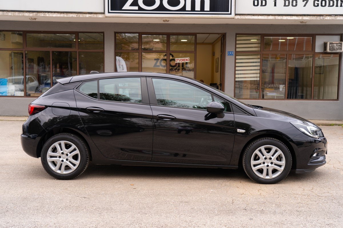 Opel Astra 1,6 D