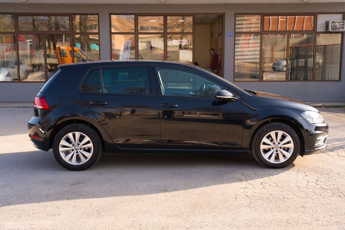 Volkswagen Golf 1.6 TDI