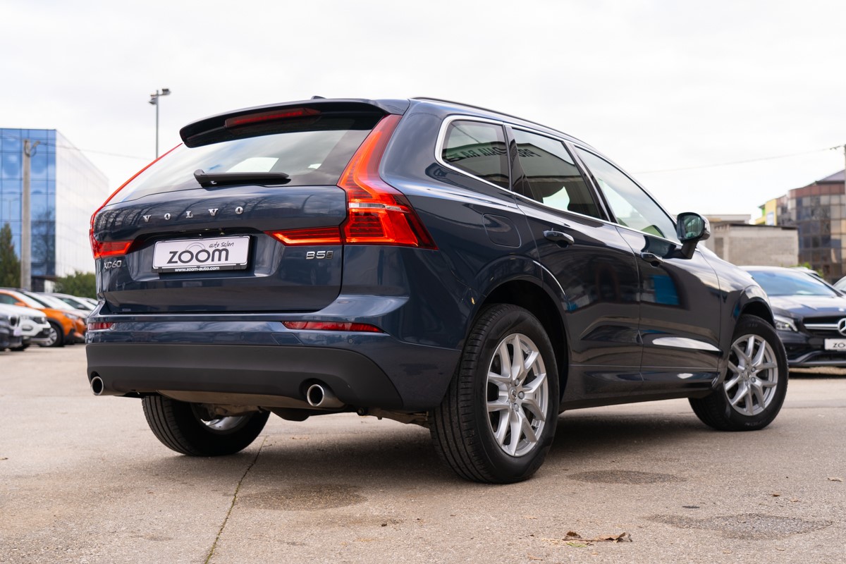 Volvo
 XC60 2,0D B5