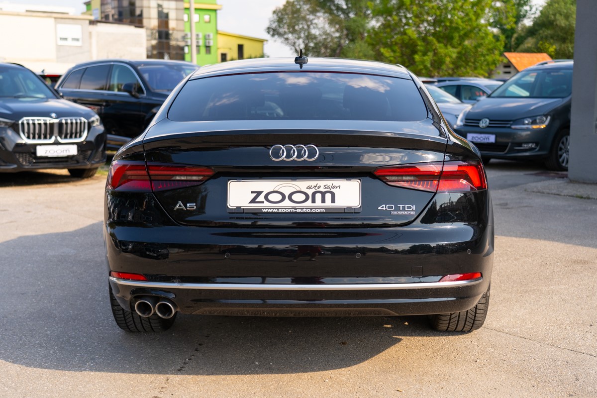 Audi A5
 2,0 Tdi Quatro 