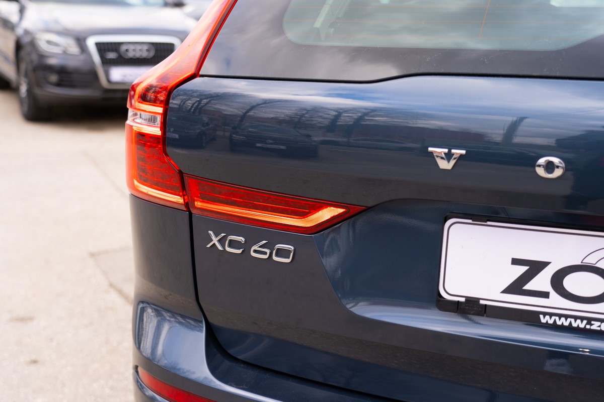 Volvo
 XC60 2,0D B5