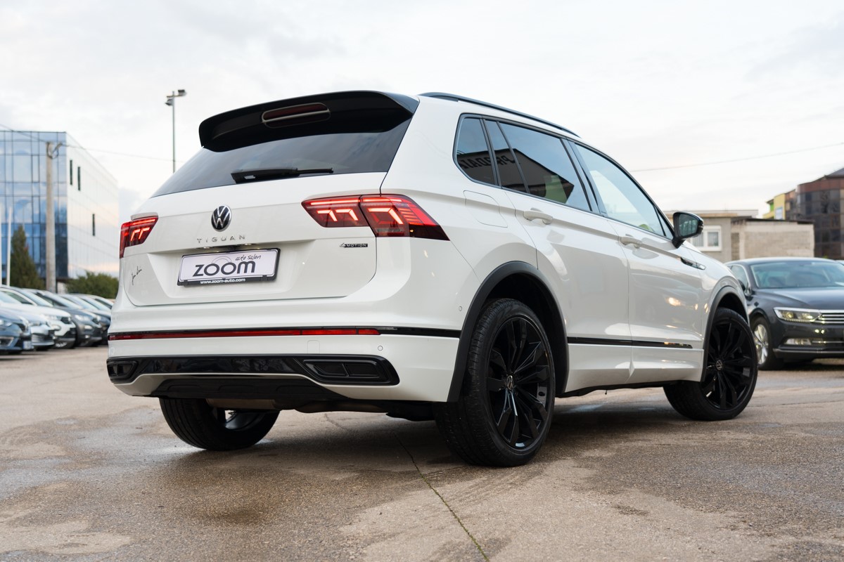 Volkswagen Tiguan
 2.0TDI R-line