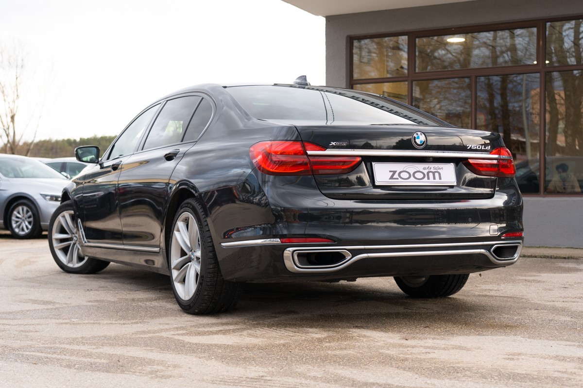 BMW
 750
 3.0D