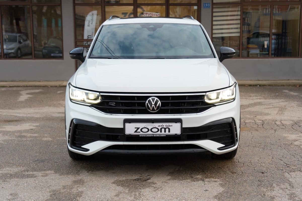 Volkswagen Tiguan
 2.0TDI R-line