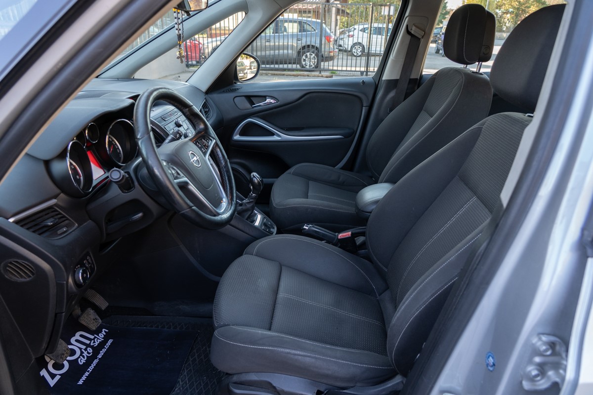 Opel Zafira 2,0 CDTI