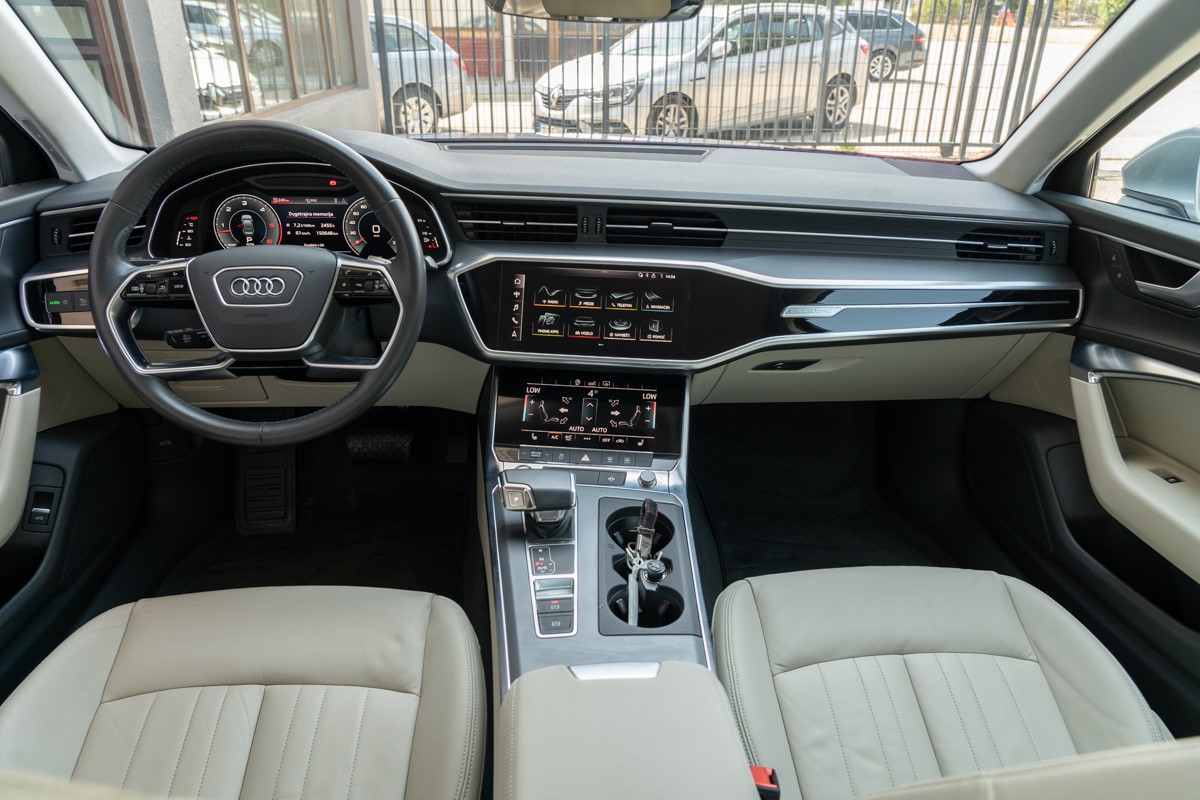 Audi A6
 45 TDI QUATTRO