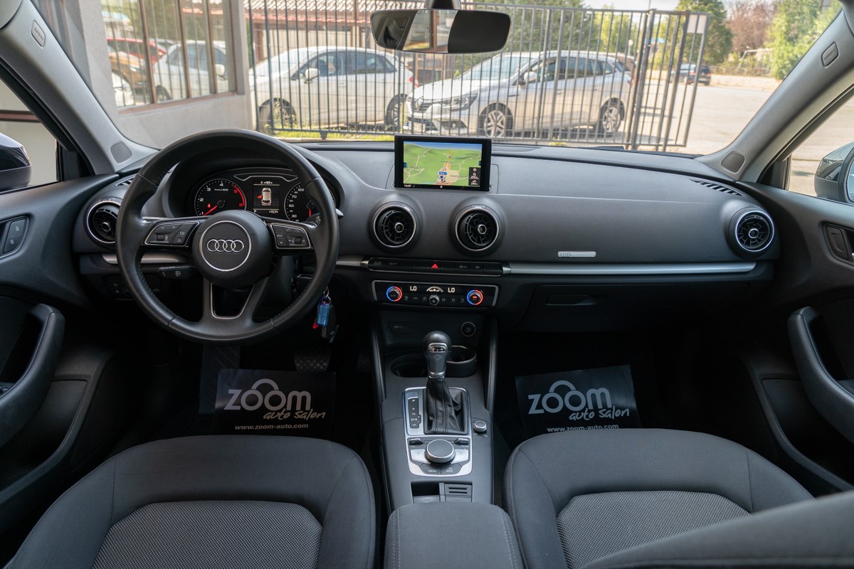 Audi A3
 1,6 TDI Sportback