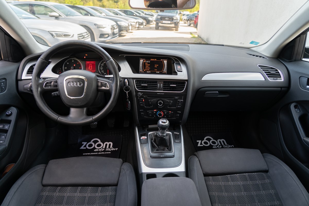 Audi A4
 2,0 TDI