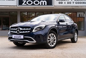 Mercedes-Benz GLA 220