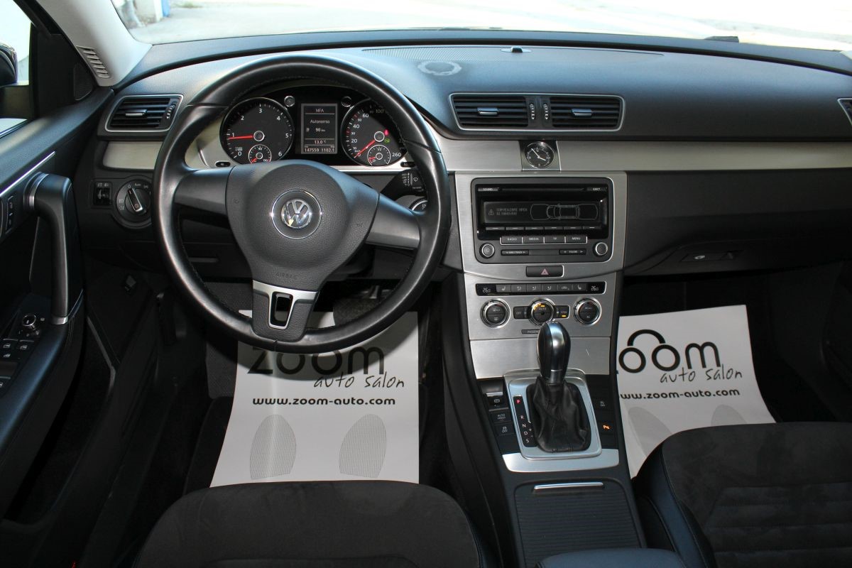 Volkswagen Passat 2.0 TDI VARIANT HIGHLINE BUSINESS >DSG-Tiptronik<